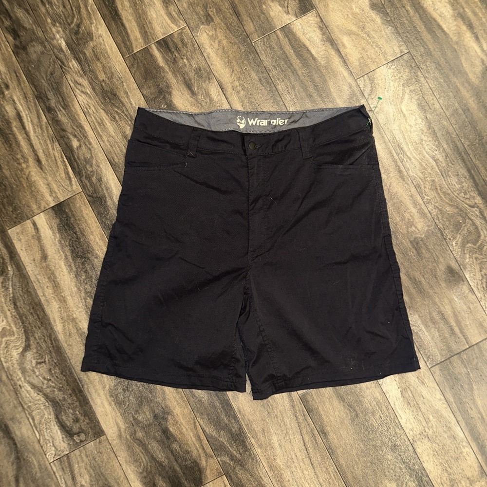 Wrangler ATG Tech Outdoor Series Hiking Shorts Men's Size 40 Inseam 9" Black